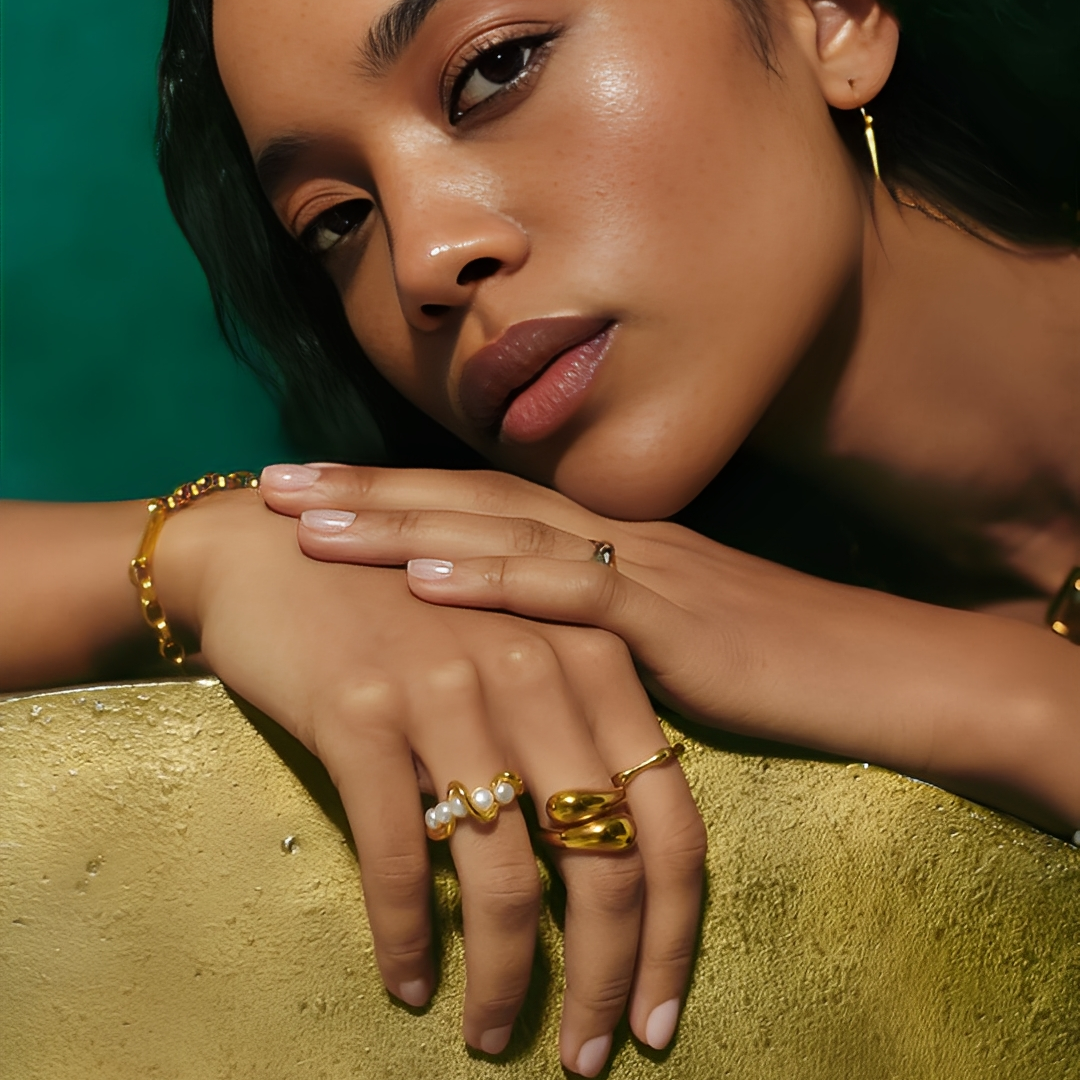 Cora – Bague en Or Élégante et Sophistiquée