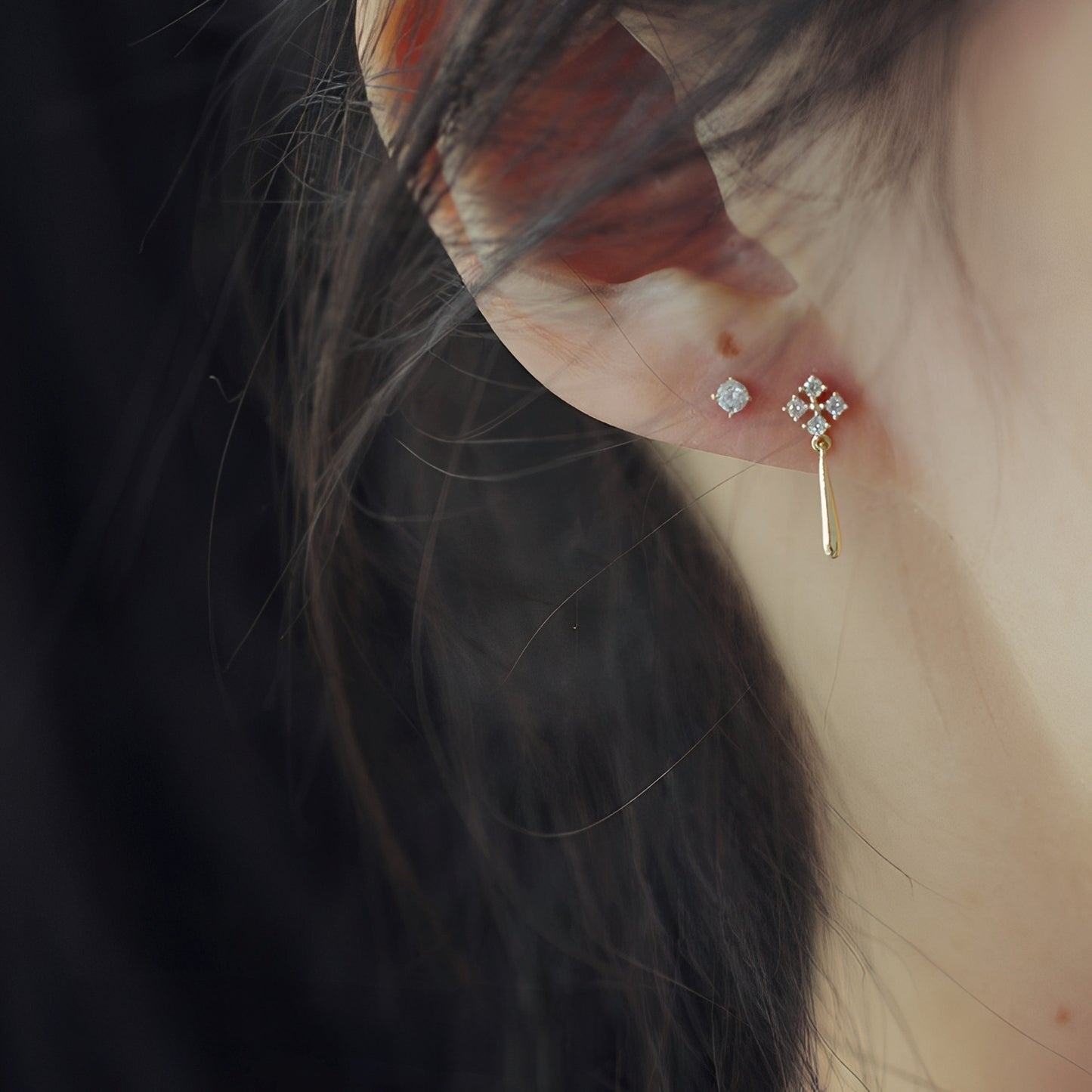 Veya – Boucles d’Oreilles Délicates Plaqué Or avec Diamant