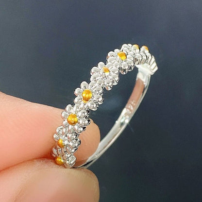 Lila – Bague Fleur Marguerite Douce