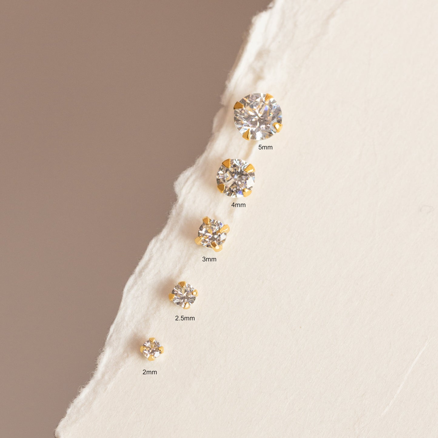 Sloane - Mini Clous d’Oreilles Scintillants 2mm