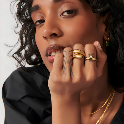 Cora – Bague en Or Élégante et Sophistiquée