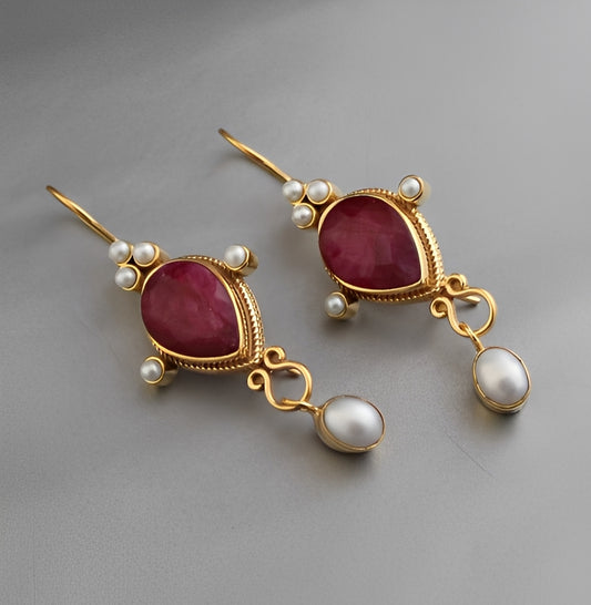 Soline – Boucles d’Oreilles Raffinées Perle & Rubis