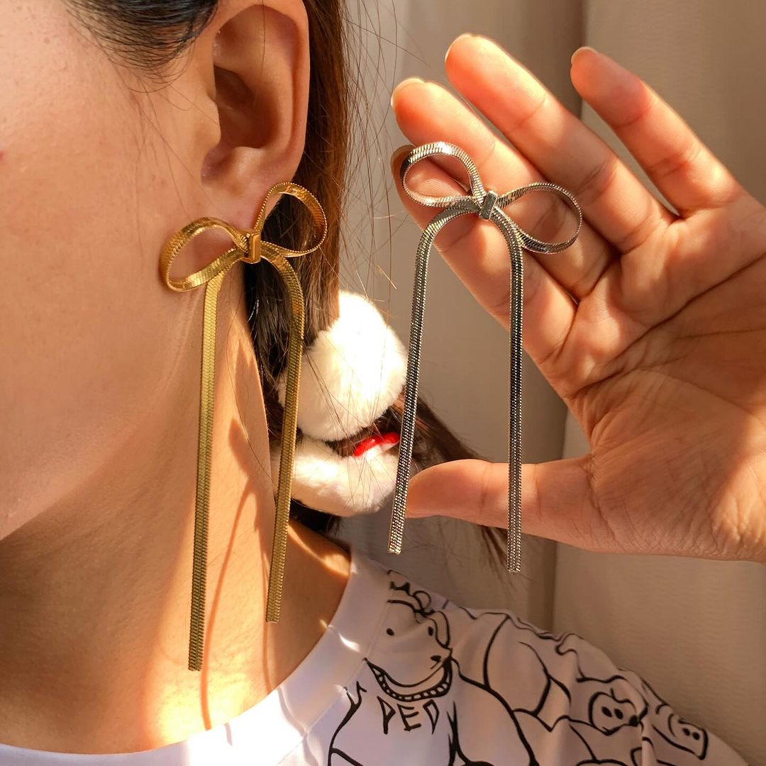 Boucles d'oreilles à franges avec grand nœud - Boucles d'oreilles ruban