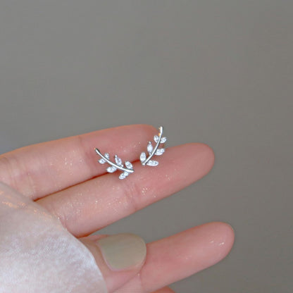 Liana – Boucles d’Oreilles Feuilles Brillantes