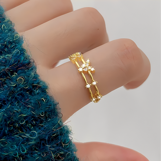 Verna – Bague Papillon Élégante