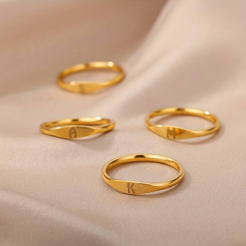 Bague Minimaliste - Bague minimaliste avec initiale gravée