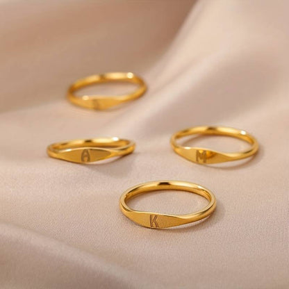 Bague Minimaliste - Bague minimaliste avec initiale gravée