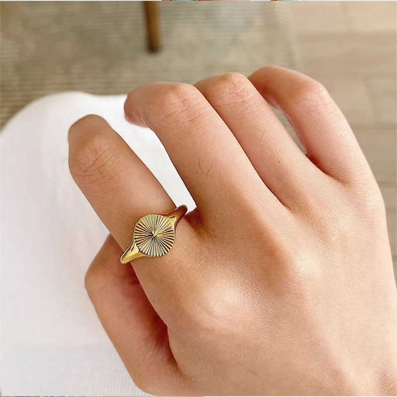 Hera – Bague Soleil Rayonnante