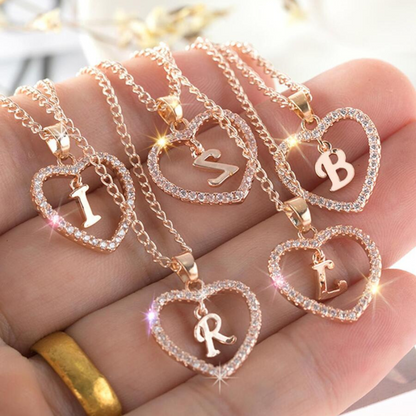 Collier en Cristal avec Initiale en Forme de Cœur