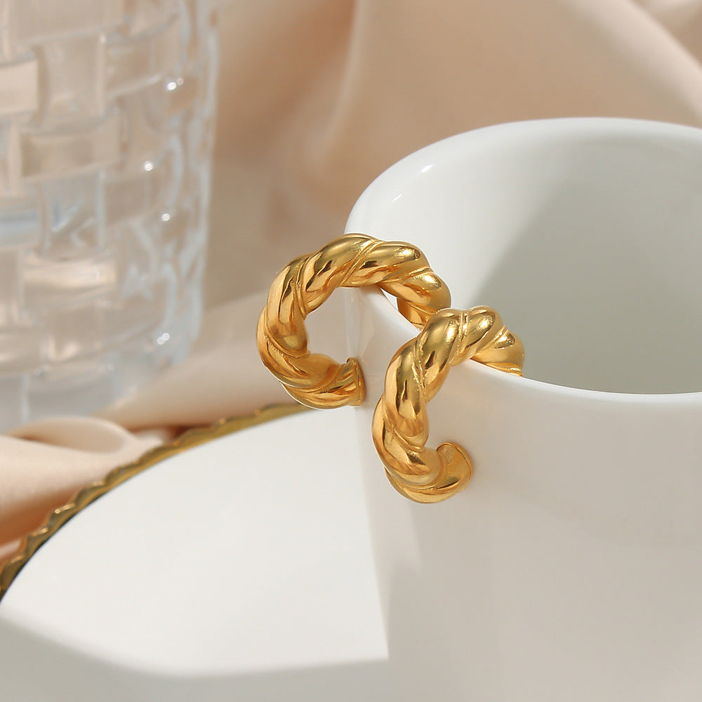 Alyssa – Créoles Dorées Élégantes