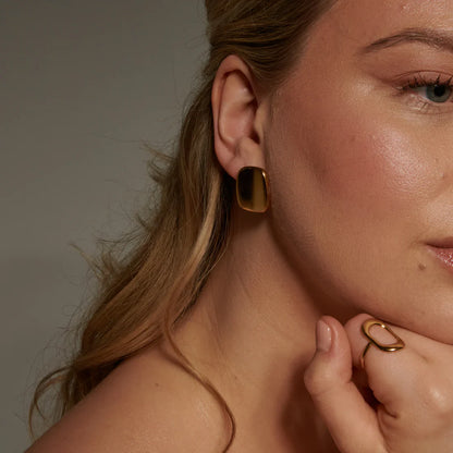 Alice – Boucles d’Oreilles Élégantes