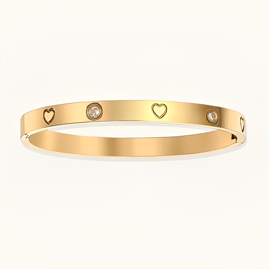 Amora – Bracelet Cœur Doré Élégant