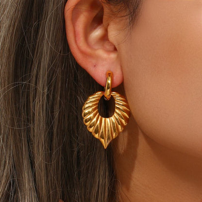 Hera – Boucles d’Oreilles Feuille Élégantes