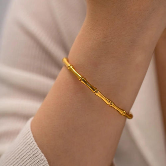 Blessy – Bracelet Élégance Naturelle en Bambou