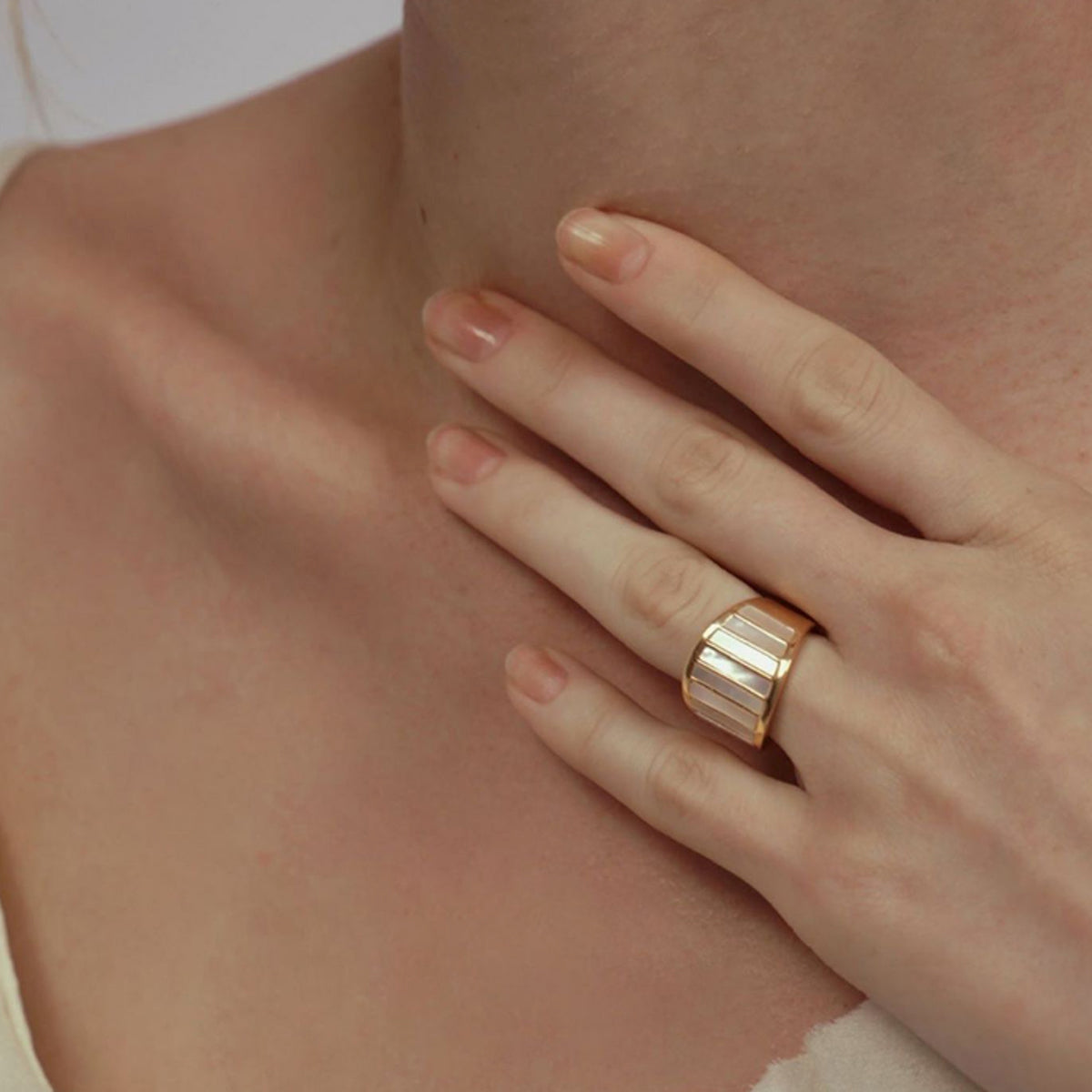 Marise – Bague Décorative Pinctada