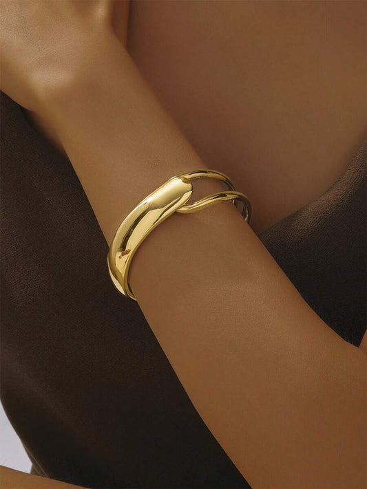Alyssa – Bracelet Manchette Doré Élégant