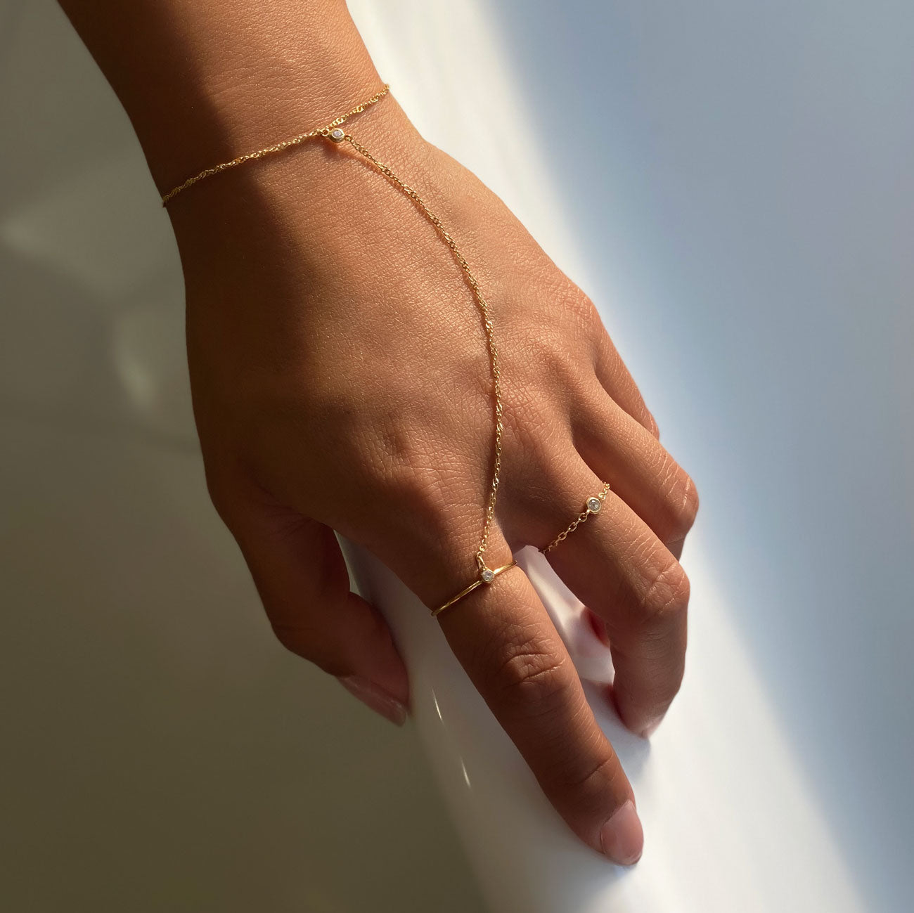 Emily - Bague chaîne solitaire