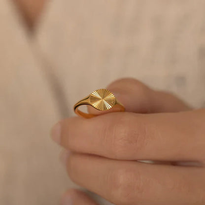 Hera – Bague Soleil Rayonnante