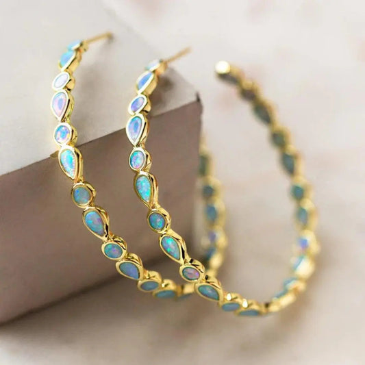 Elisha – Boucles Vintage Dorées à Opale Bleue