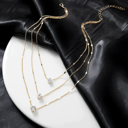 Sally – Collier Doré Trois Pendentifs Zirconia
