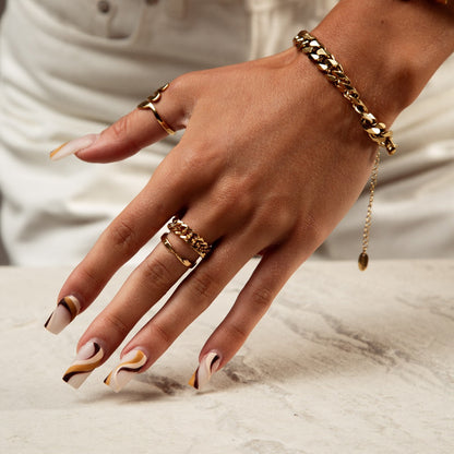 Clara – Bague Chaîne Gourmette Dorée