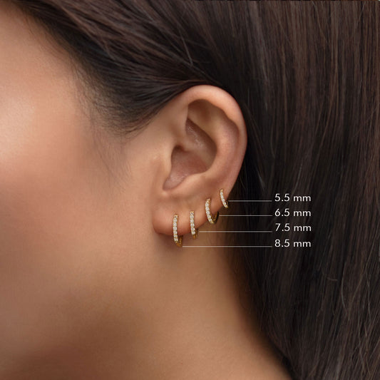 Pave - Boucles d'oreilles Huggie en zircon