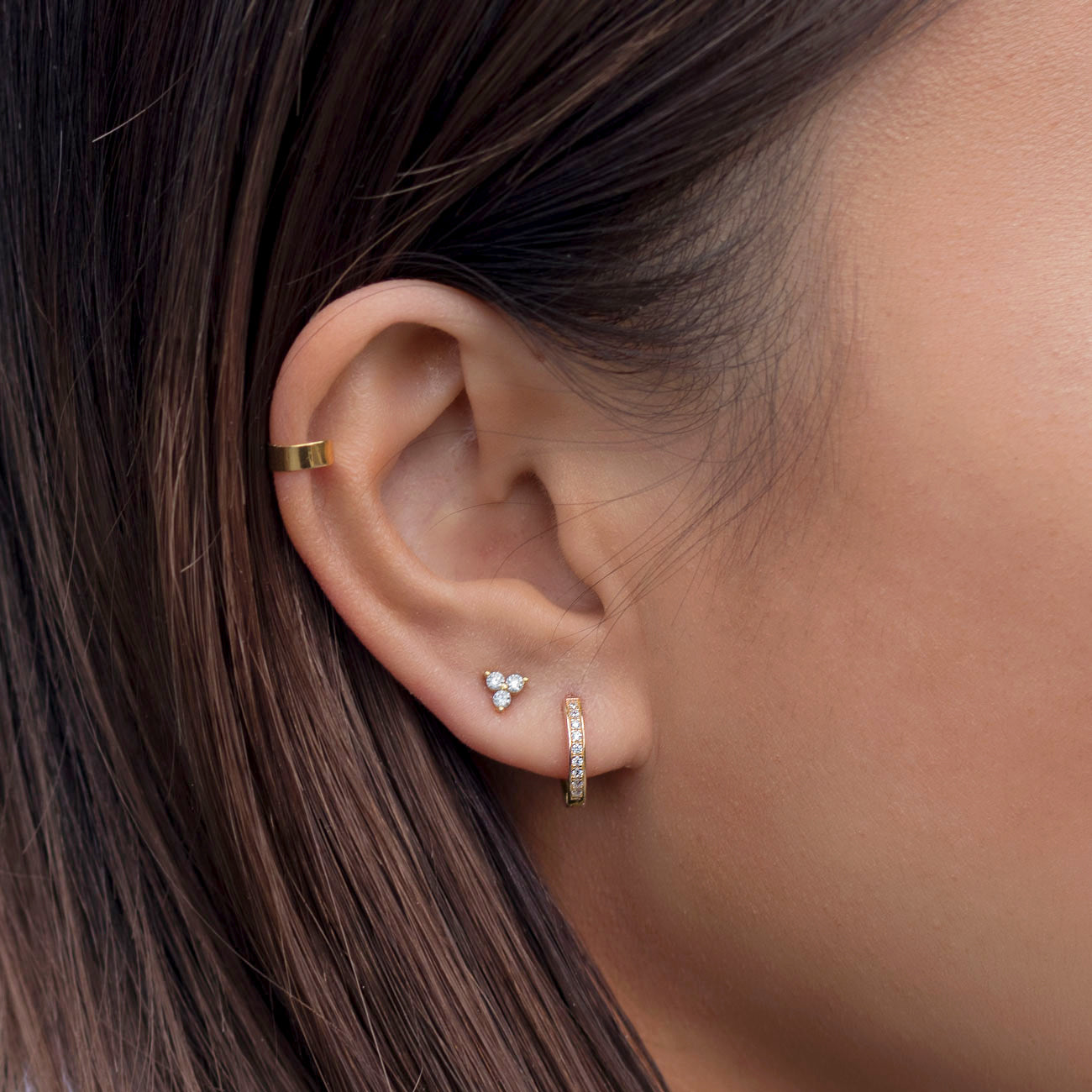 Boucles d'oreilles avec petit pavé de trèfle