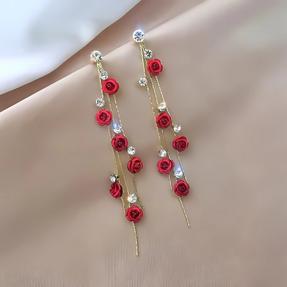 Floréa – Boucles d’Oreilles Fleurs en Chute Dorée