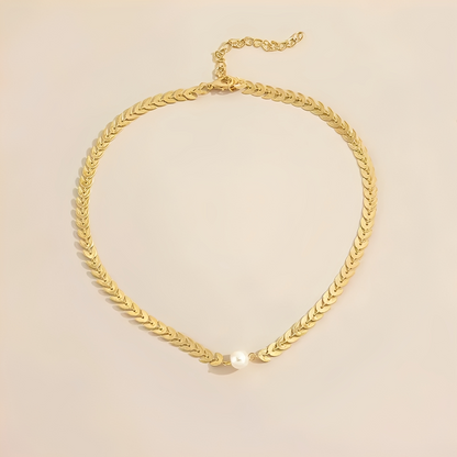 Aria – Collier Romain en Or & Perle Élégante