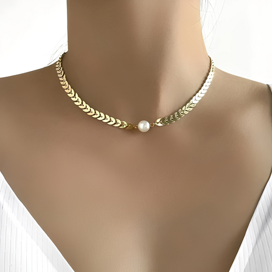Phoebe – Collier Intemporel en Or & Perle