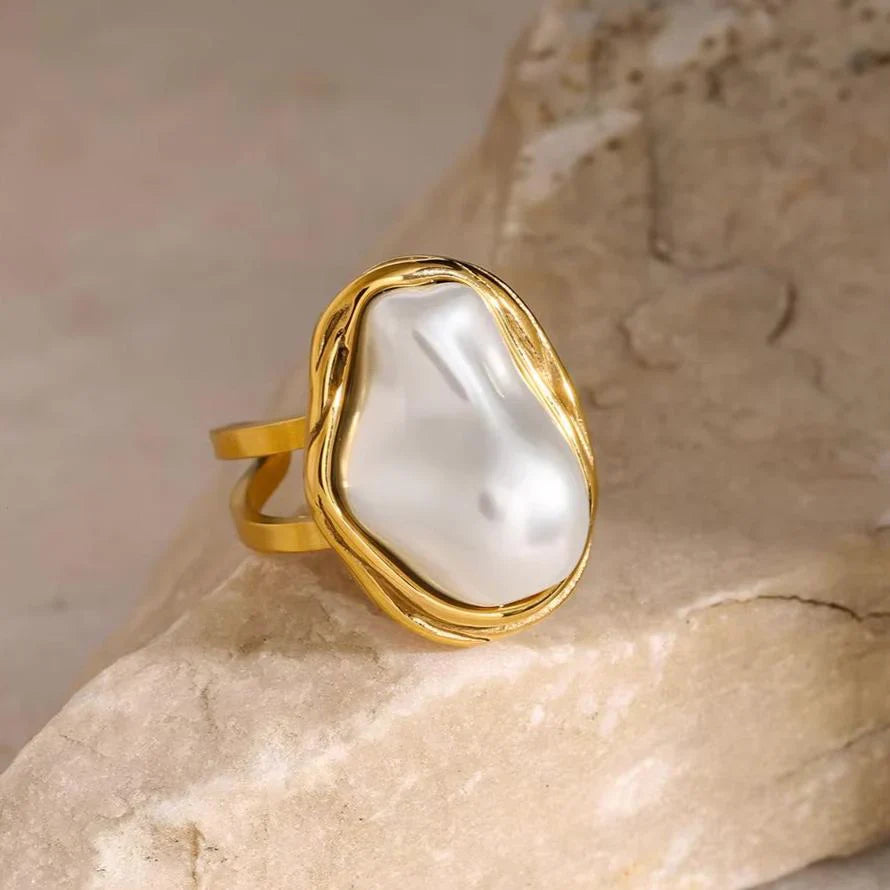 Sayaka – Bague Perle de Lune