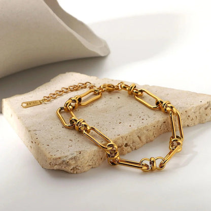 Chelsea – Bracelet Ouvert Classique Plaqué Or 18K
