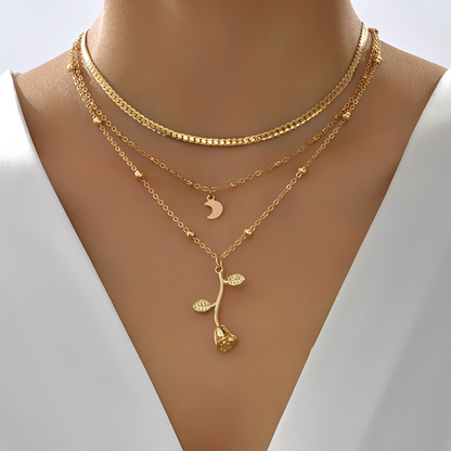 Sylvia – Collier Pendentifs Rose & Lune en Or