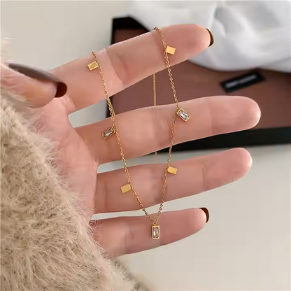 Clarisse – Collier à Franges en Cristal Luxe Léger