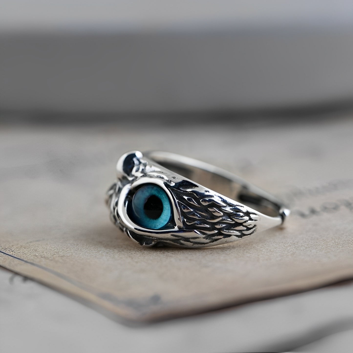 Niva – Bague Chouette Porte-Bonheur Ajustable en Argent et Opale