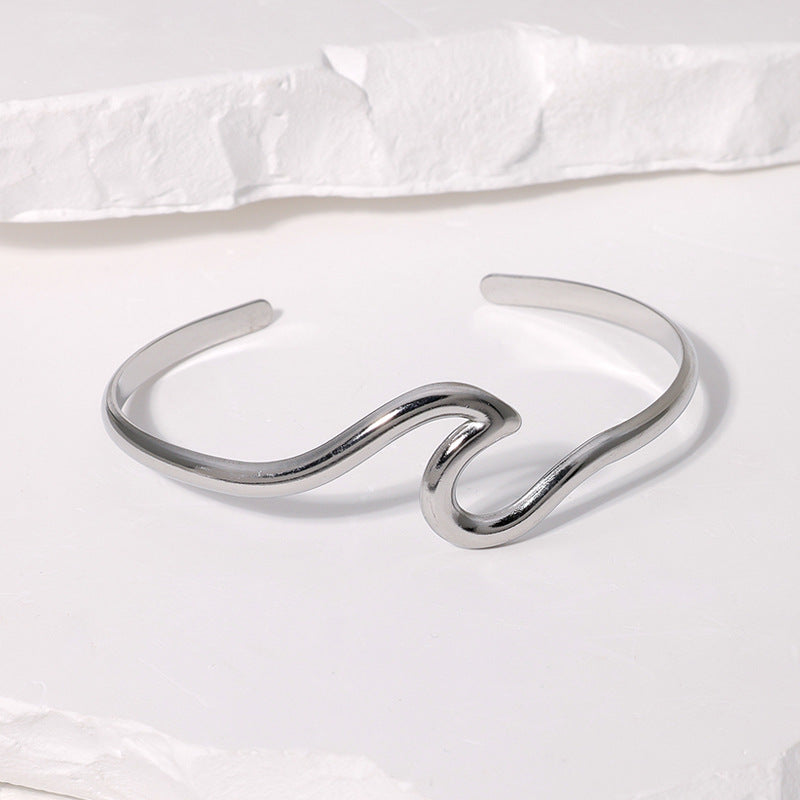Nox – Bracelet Géométrique Minimaliste