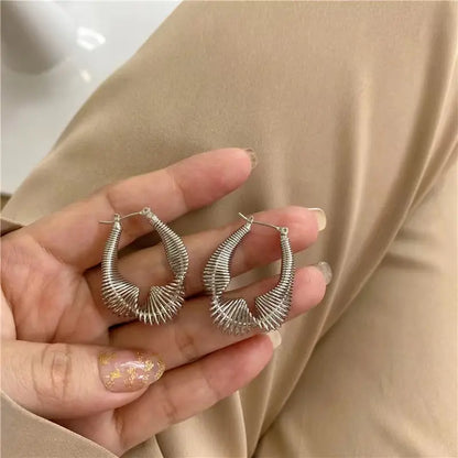 Ines – Créoles Filaires Rétro Plaquées Or