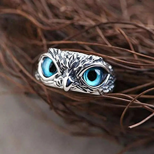 Lucky Owl – Bague en Argent Fait Main avec Étincelle d'Opale