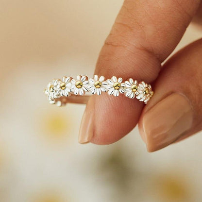Flavia – Bague Marguerite Ajustable en Argent Émaillé