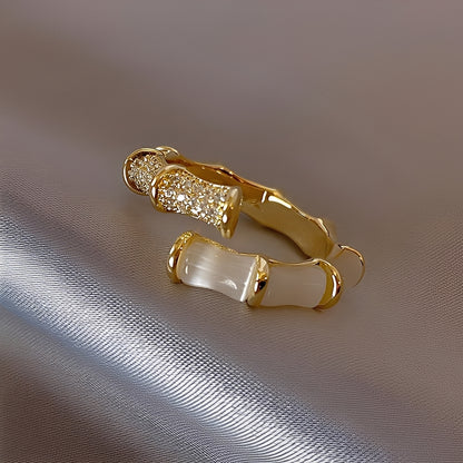 Lysiane – Bague Réglable en Forme de Bambou en Or
