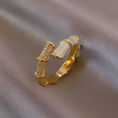 Lysiane – Bague Réglable en Forme de Bambou en Or