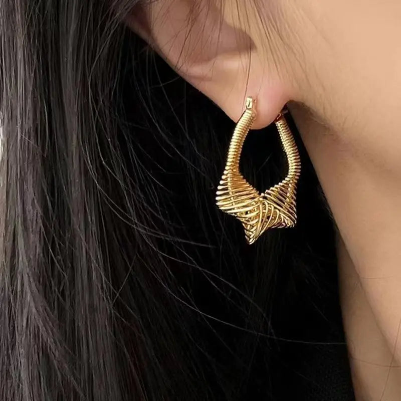 Ines – Créoles Filaires Rétro Plaquées Or