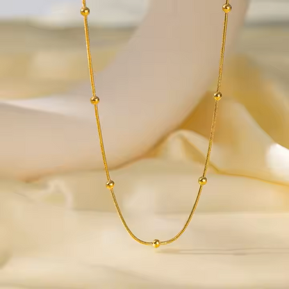 Seralya – Collier chaîne serpent perlée plaqué or 18K