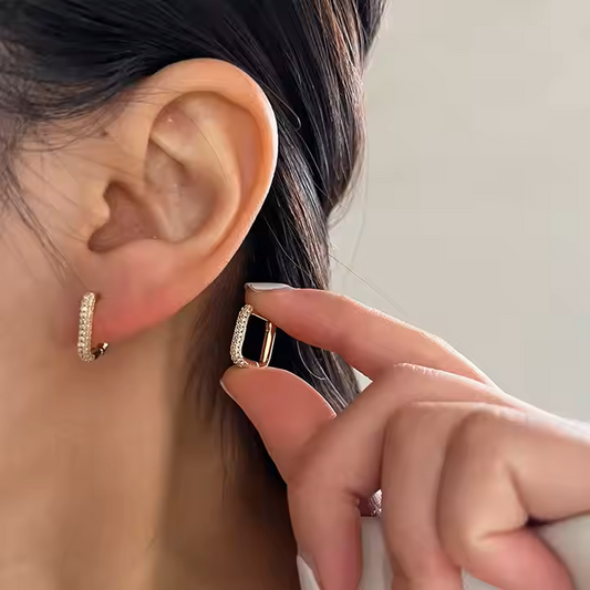 Janice – Boucles d’Oreilles Carrées Géométriques