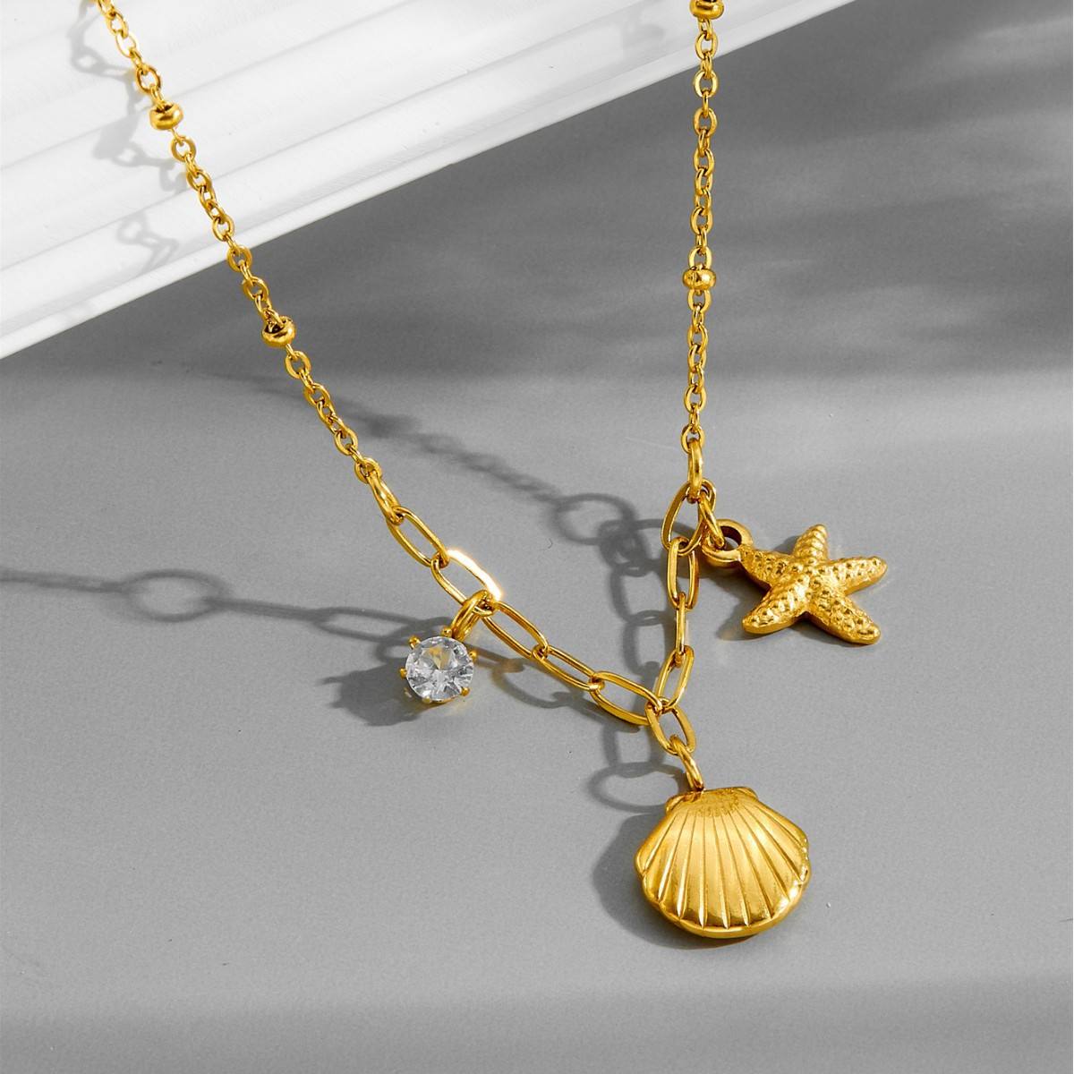 Coralie – Collier Pendentif Étoile de Mer Martelée