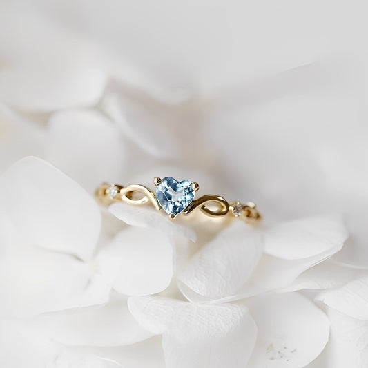 Yllara – Bague Simple Cœur Incrusté Argent & Or