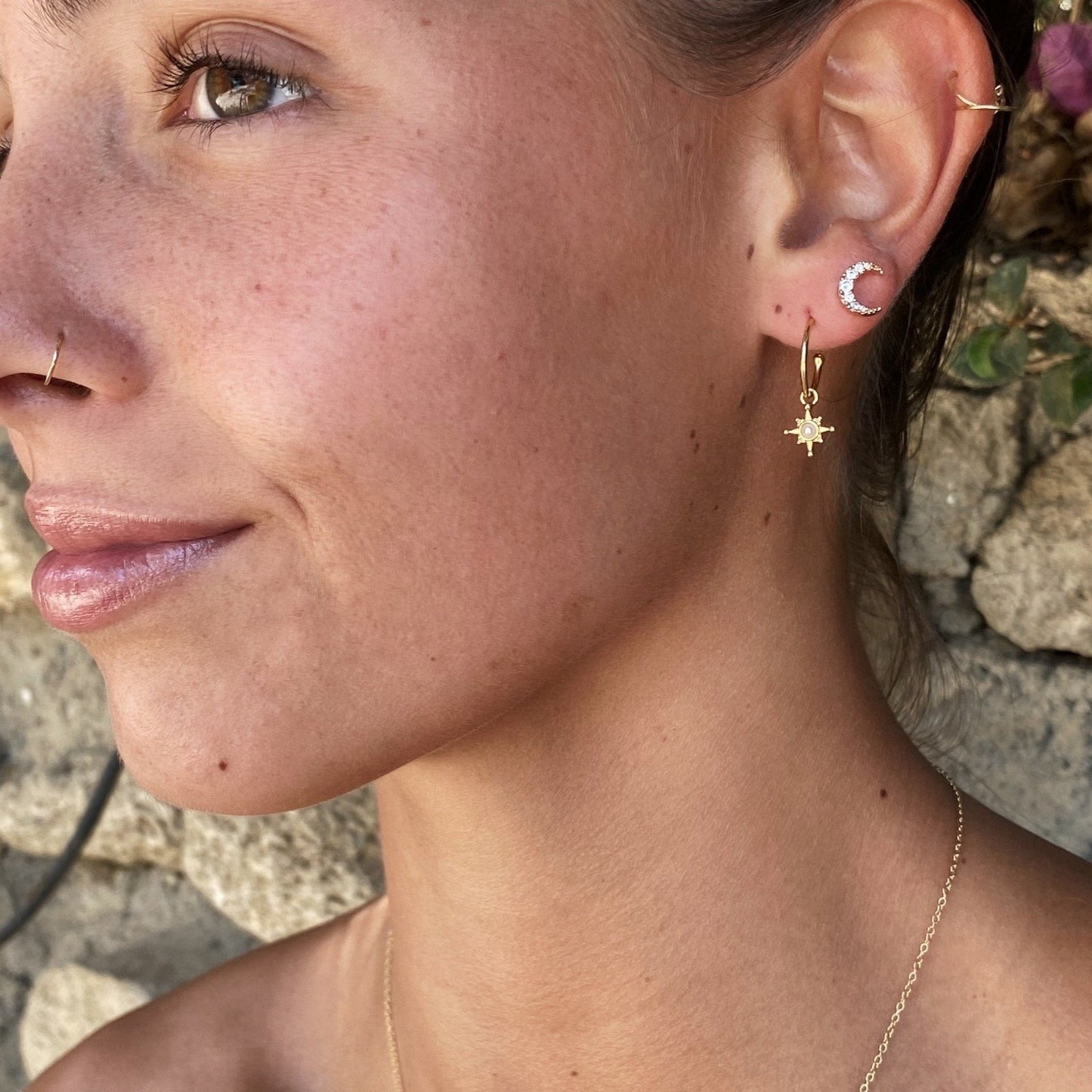 Zara - Clous d’Oreilles Cartilage Lune et Pierres