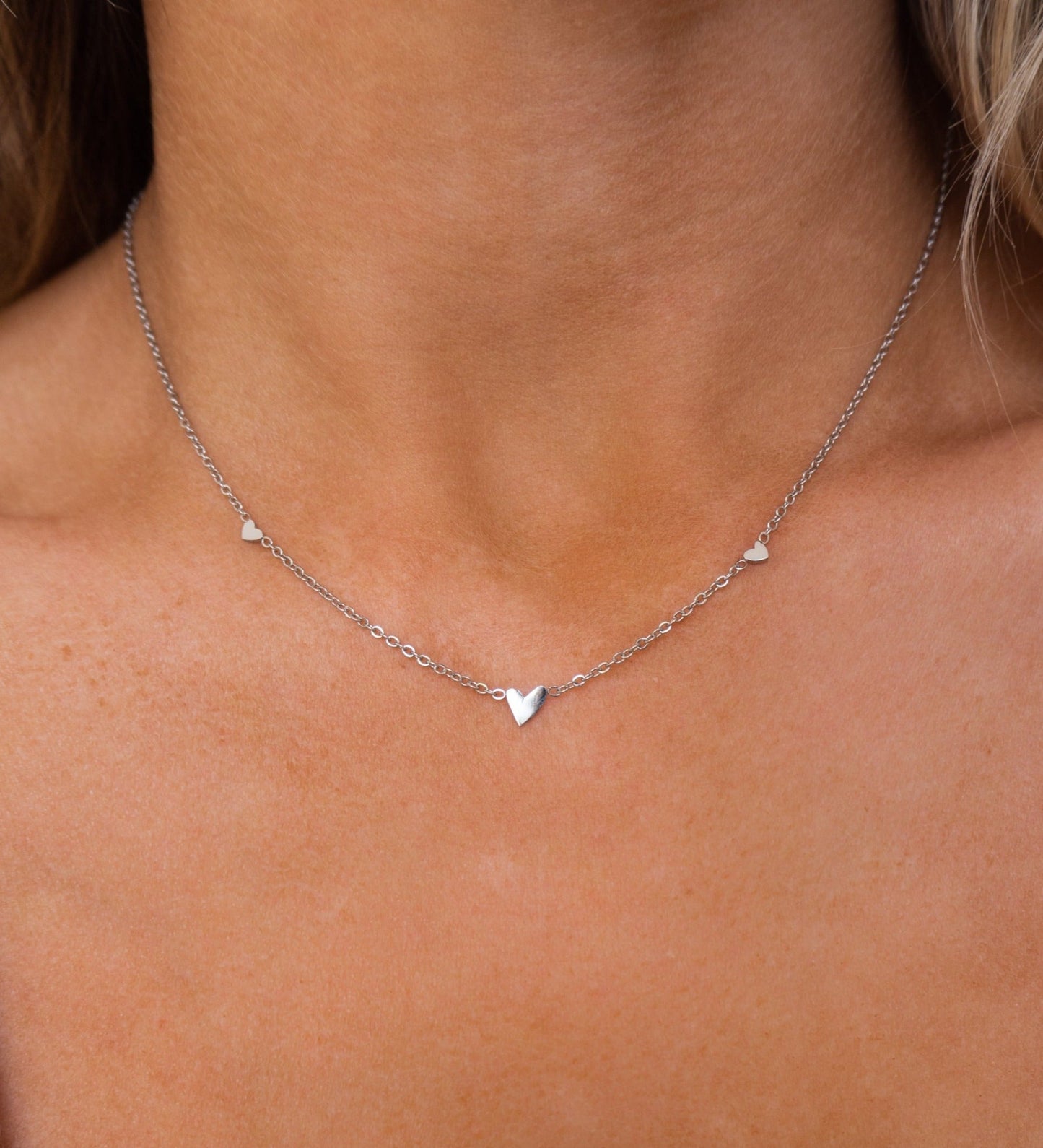 Collier Argenté Trois Cœurs