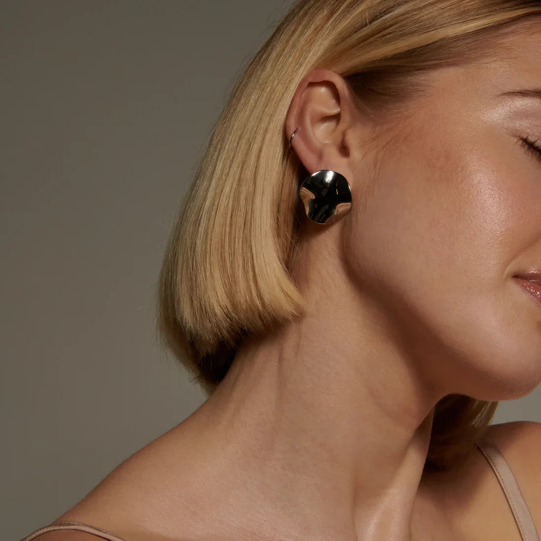 Dayna – Boucles d’Oreilles Disque Élégantes