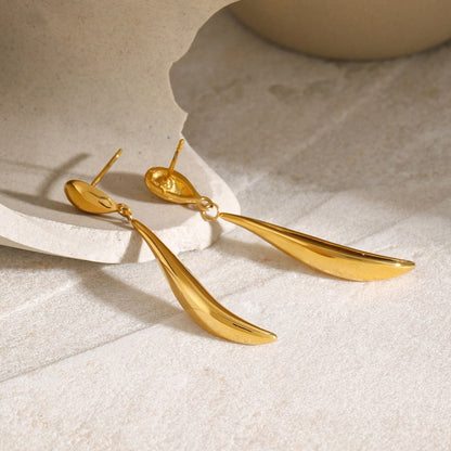 Leilla – Boucles d’Oreilles Goutte Or Liquide